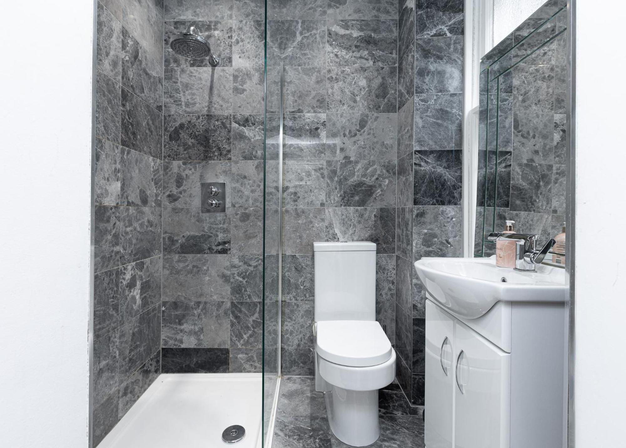 Modern 4 Bdr 3 Bth Apt Minutes From Edgware Road لندن المظهر الخارجي الصورة